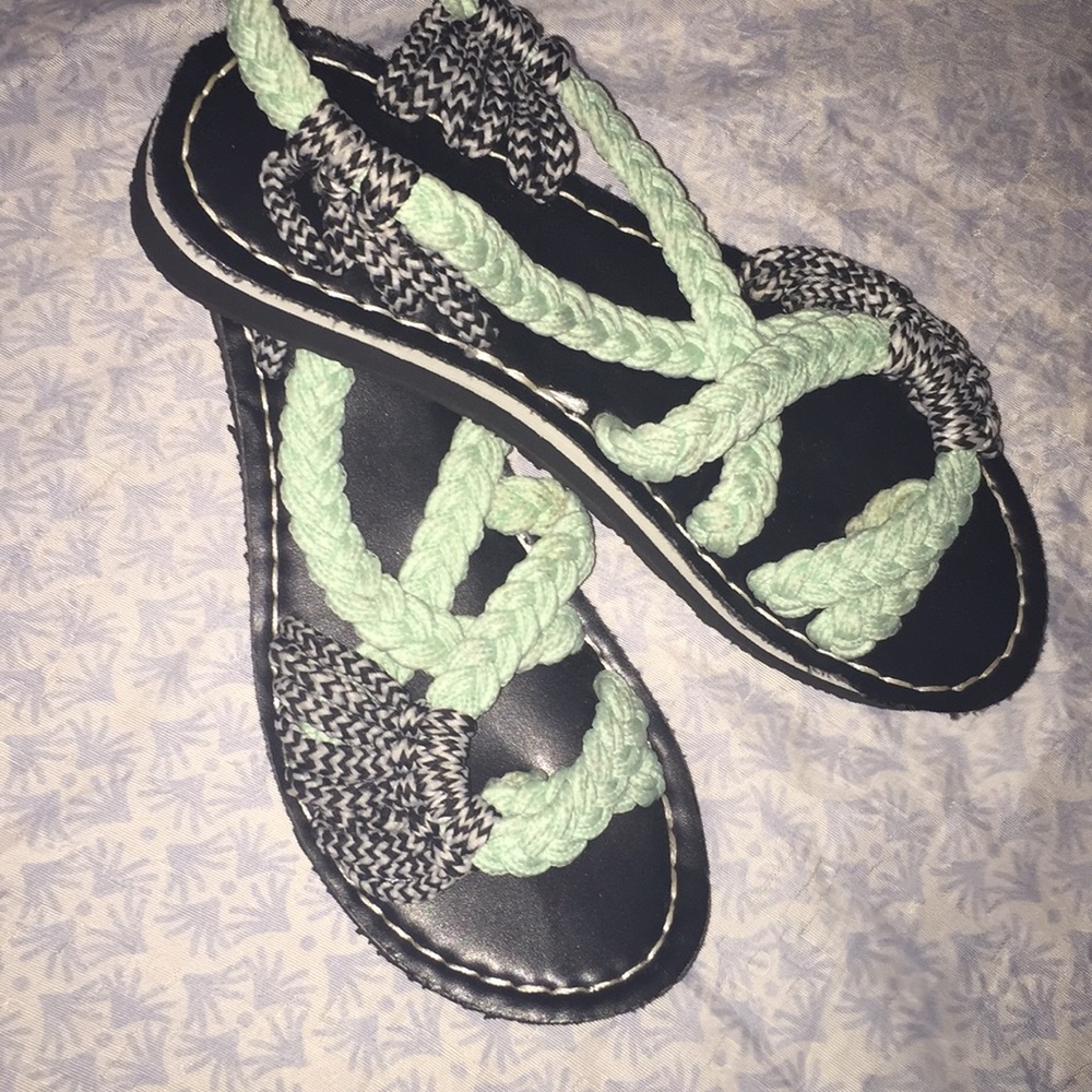 Open toe turquoise and black sandals